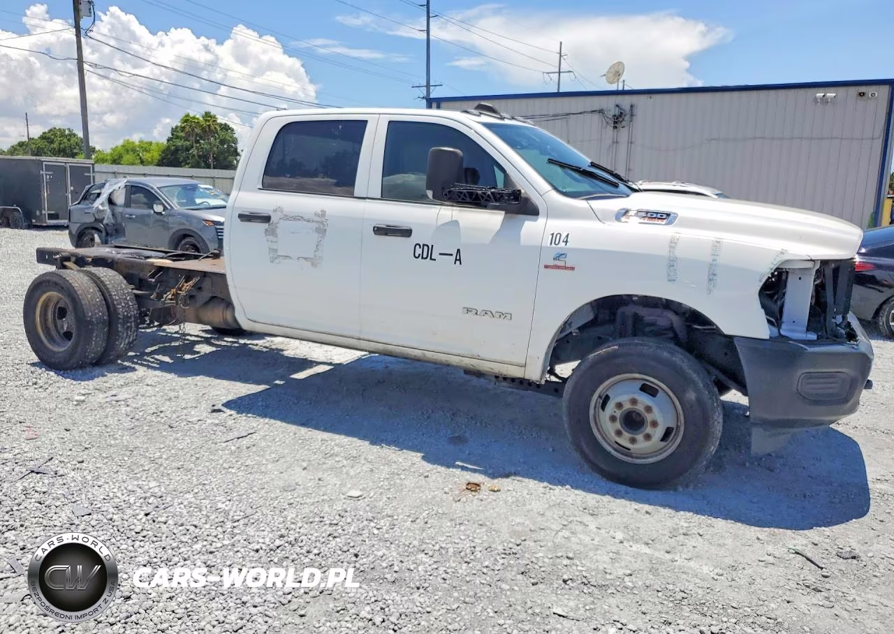 2021 Ram 3500 VIN:3C7WRTCLXMG603906 - 4