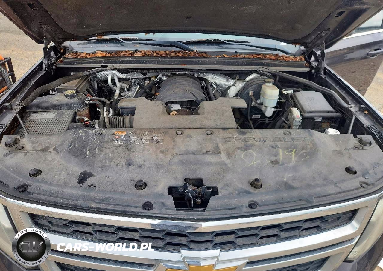 2015 Chevrolet Suburban C1500 Lt VIN:1GNSCJKC5FR589930 - 12