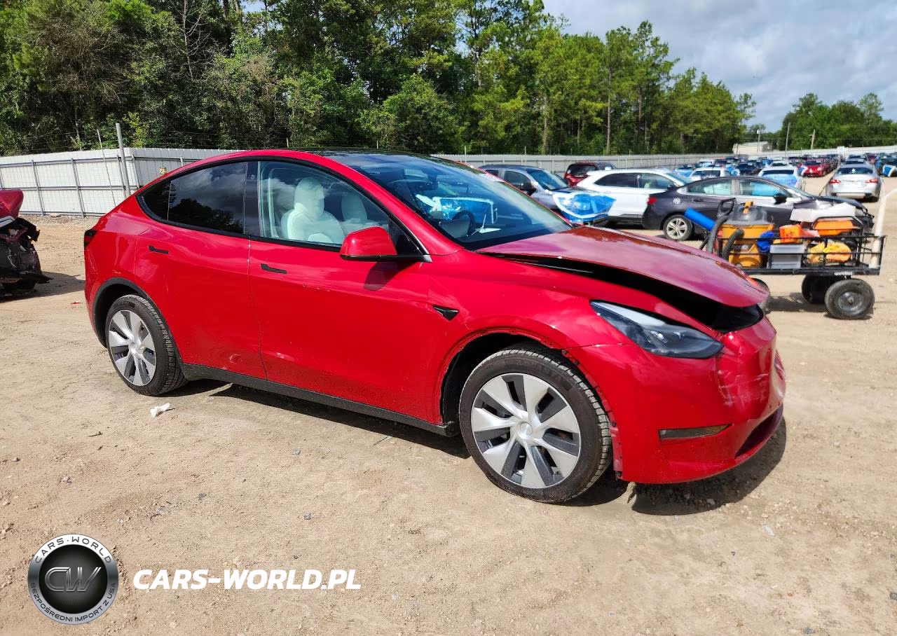 2022 Tesla Model Y VIN:7SAYGDEE6NF559803 - 4