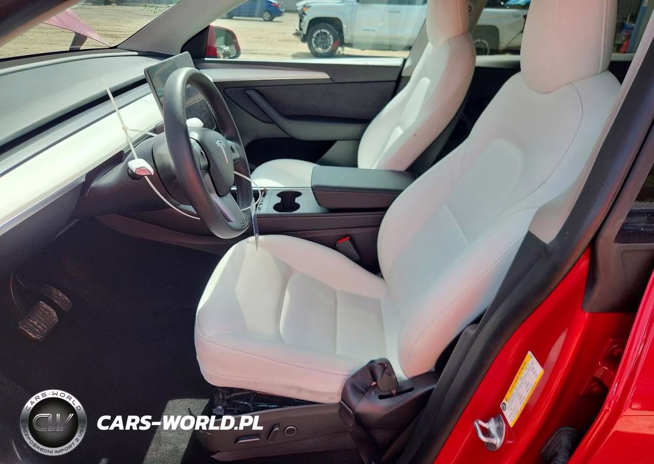 2022 Tesla Model Y VIN:7SAYGDEE6NF559803 - 7