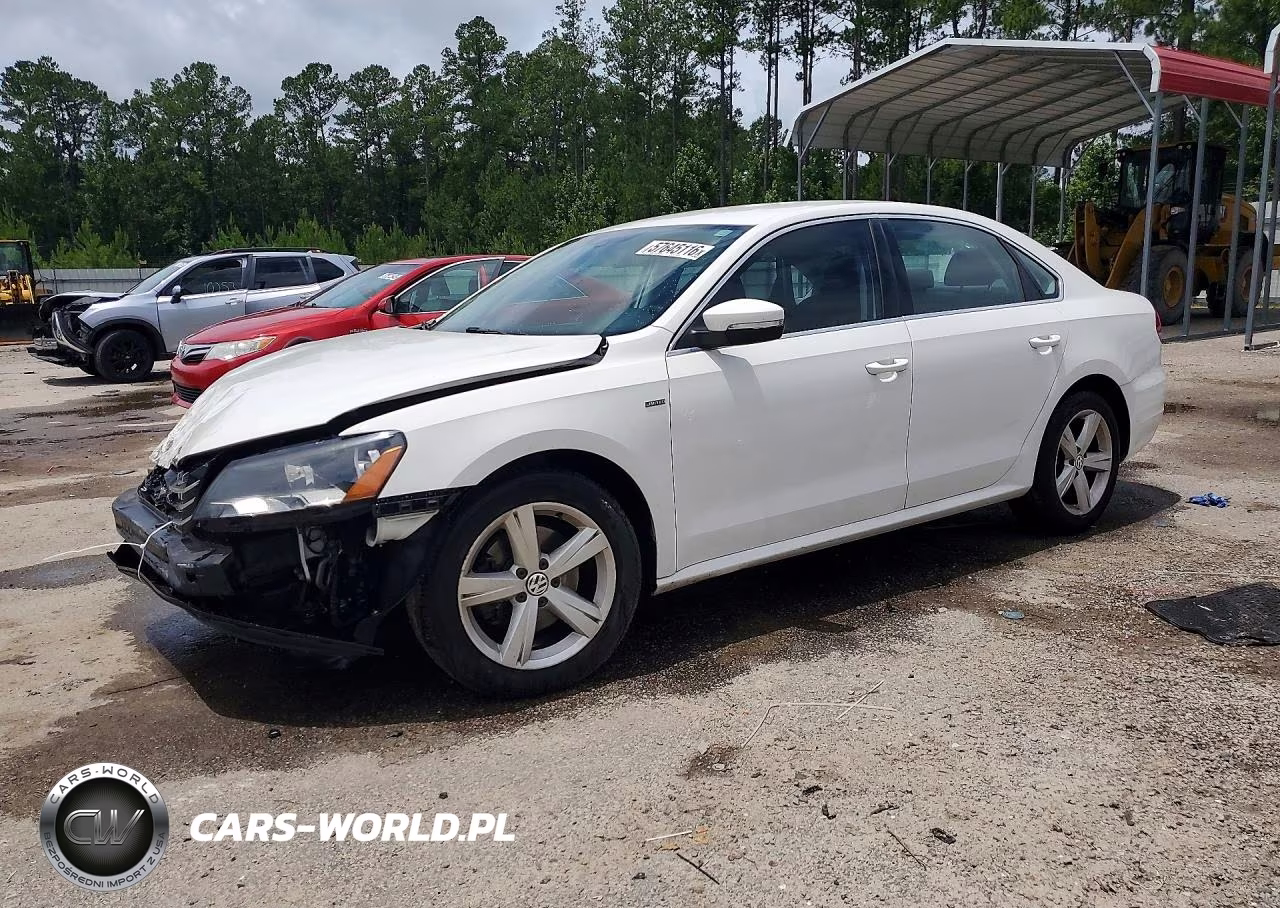 2015 Volkswagen Passat S