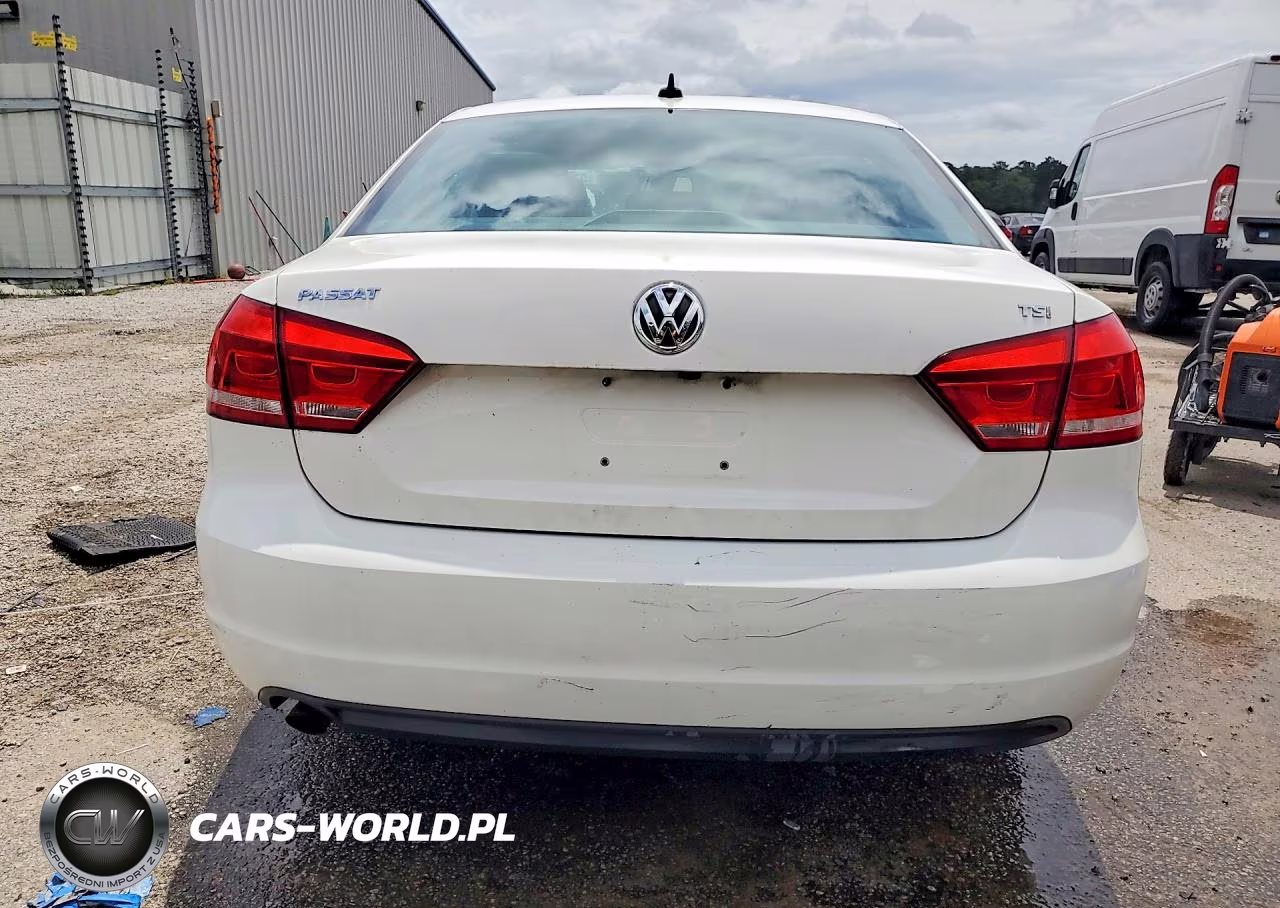 2015 Volkswagen Passat S VIN:1VWAT7A31FC106183 - 6