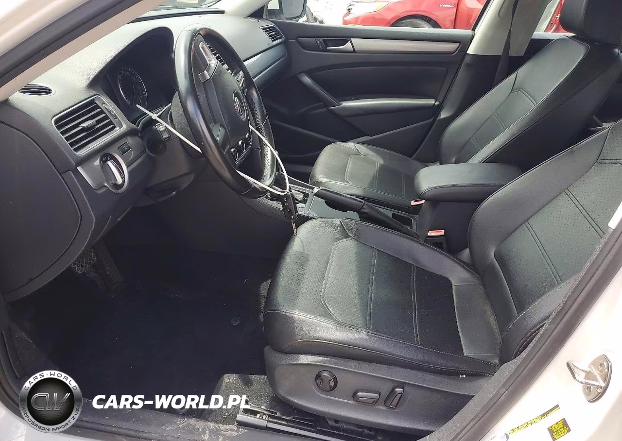 2015 Volkswagen Passat S VIN:1VWAT7A31FC106183 - 7