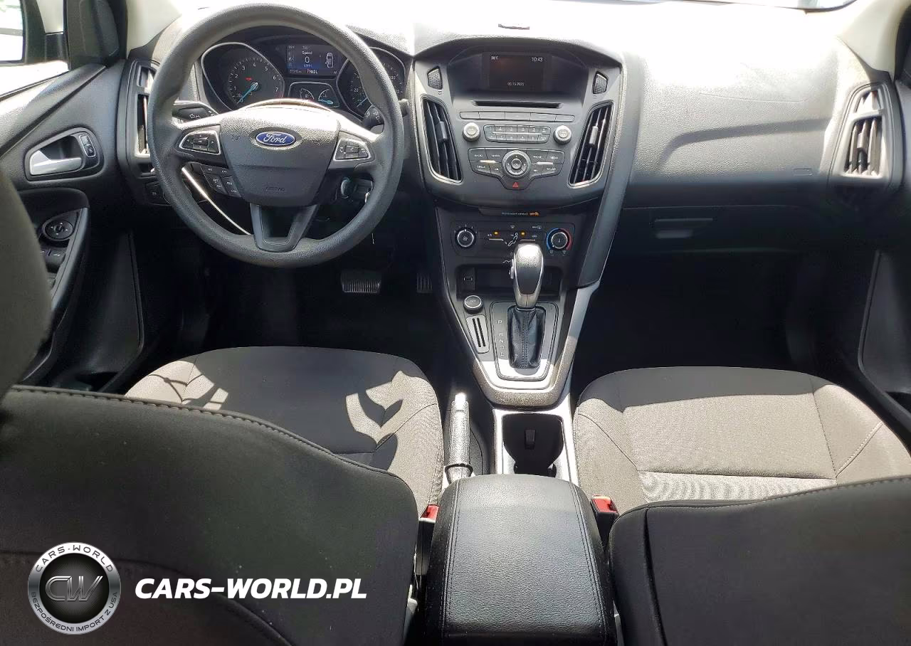 2017 Ford Focus Se VIN:1FADP3F26HL337845 - 8