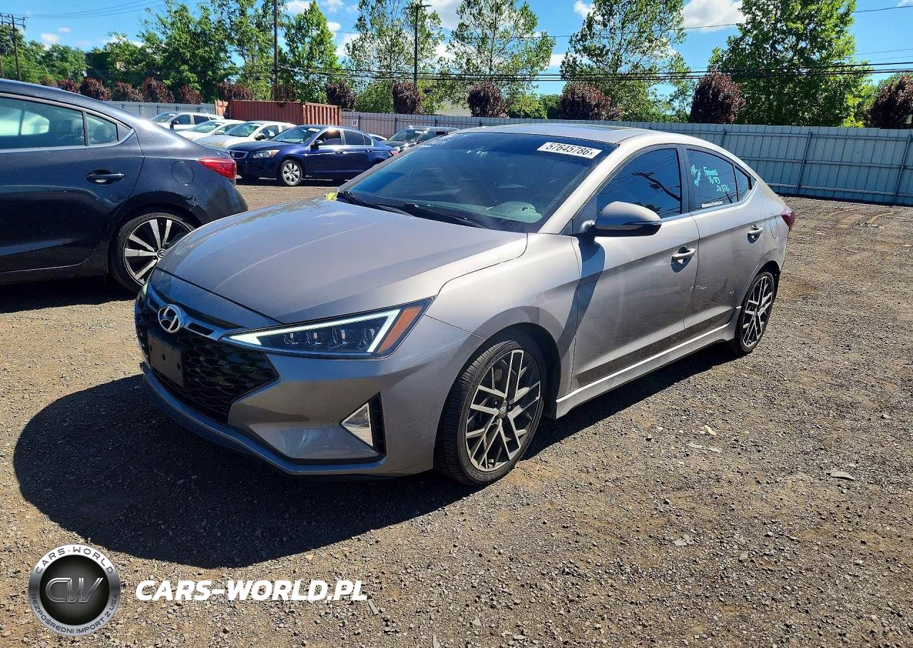 2020 Hyundai Elantra Sport