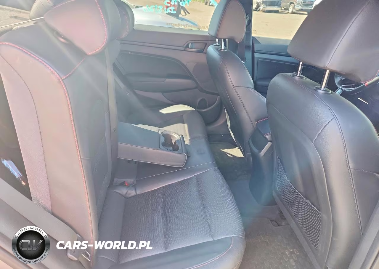 2020 Hyundai Elantra Sport VIN:KMHD04LB2LU019065 - 10