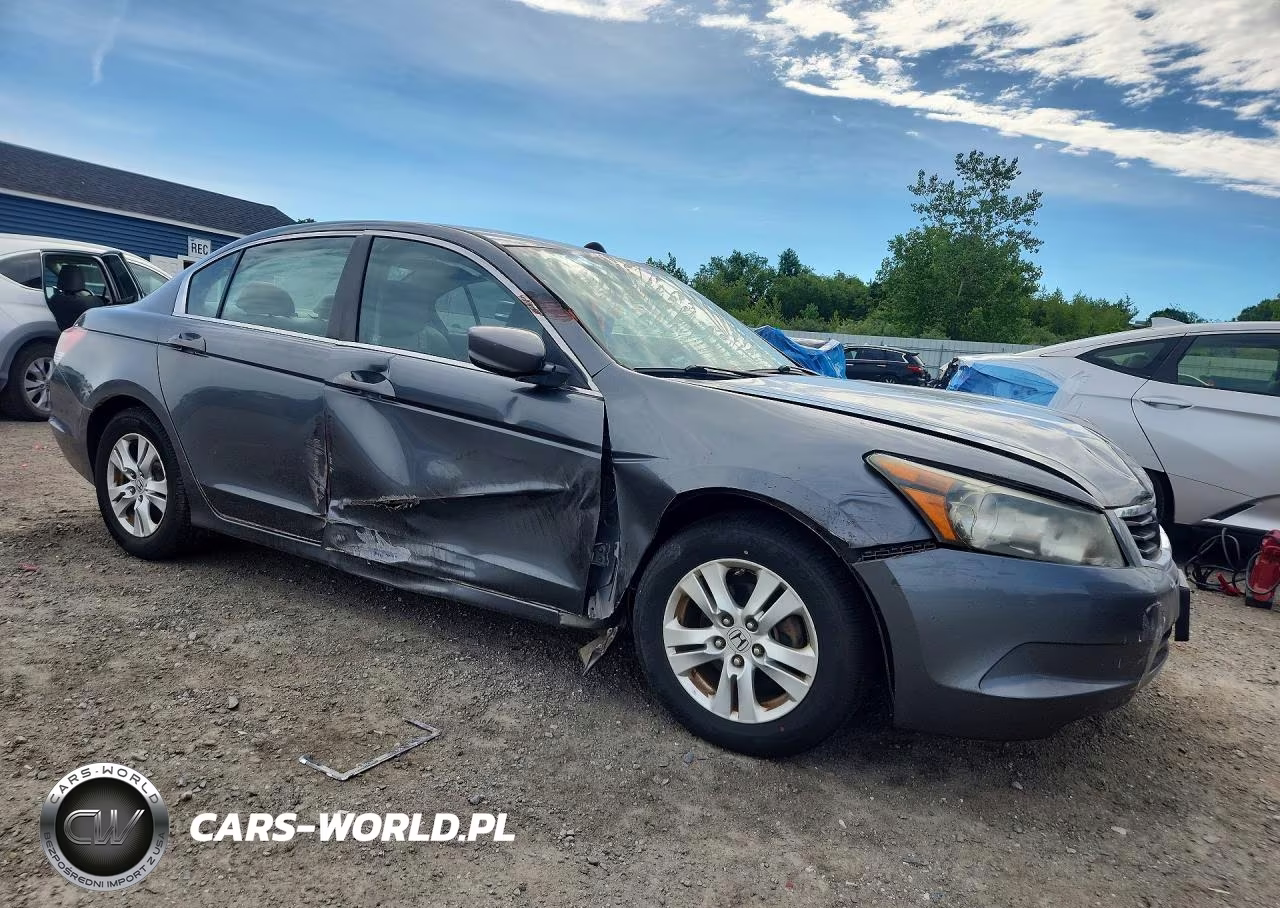 2010 Honda Accord Lxp VIN:1HGCP2F4XAA145039 - 4