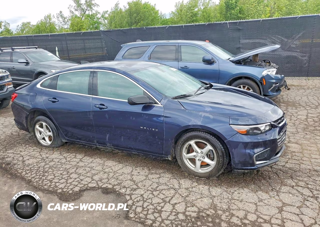 2017 Chevrolet Malibu Ls VIN:1G1ZB5ST2HF197146 - 4