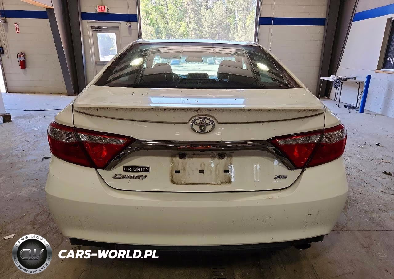2015 Toyota Camry Se VIN:4T1BF1FK7FU055595 - 6