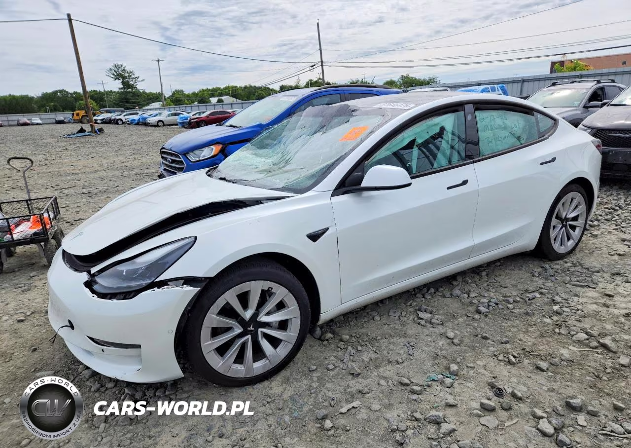 2022 Tesla Model 3 – zdjęcie 1 z 12