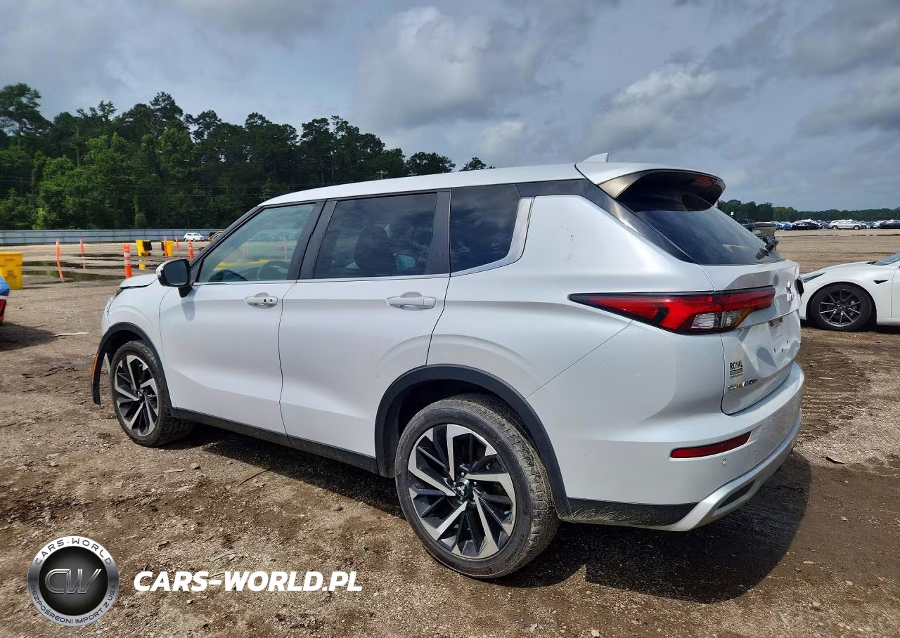 2023 Mitsubishi Outlander Se VIN:JA4J3UA84PZ044302 - 2