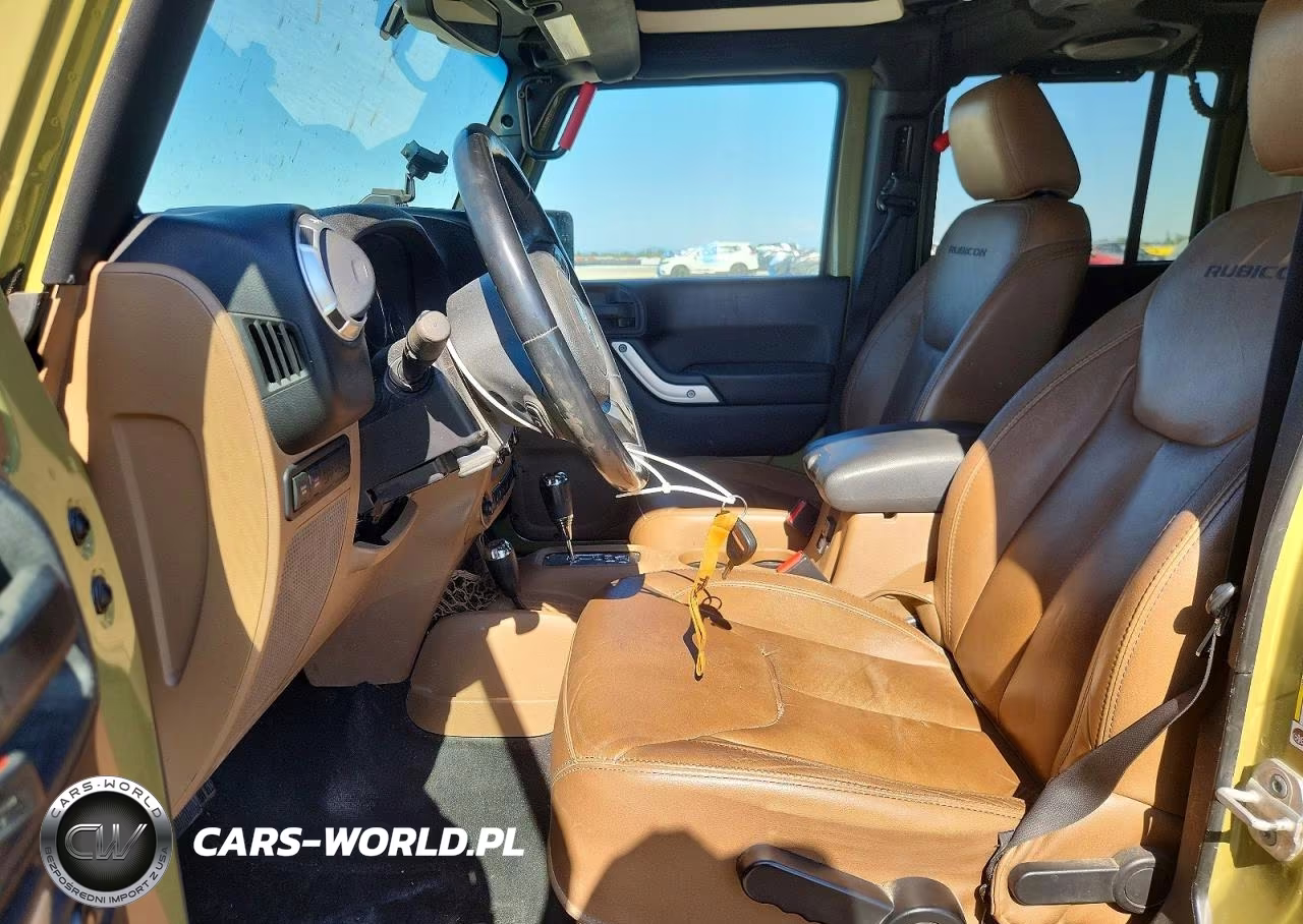 2013 Jeep Wrangler Unlimited Rubicon VIN:1C4BJWFG9DL577899 - 7
