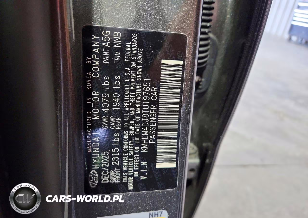 2026 Hyundai Elantra Hybrid Blue VIN:KMHLM4DJ8TU197651 - 13