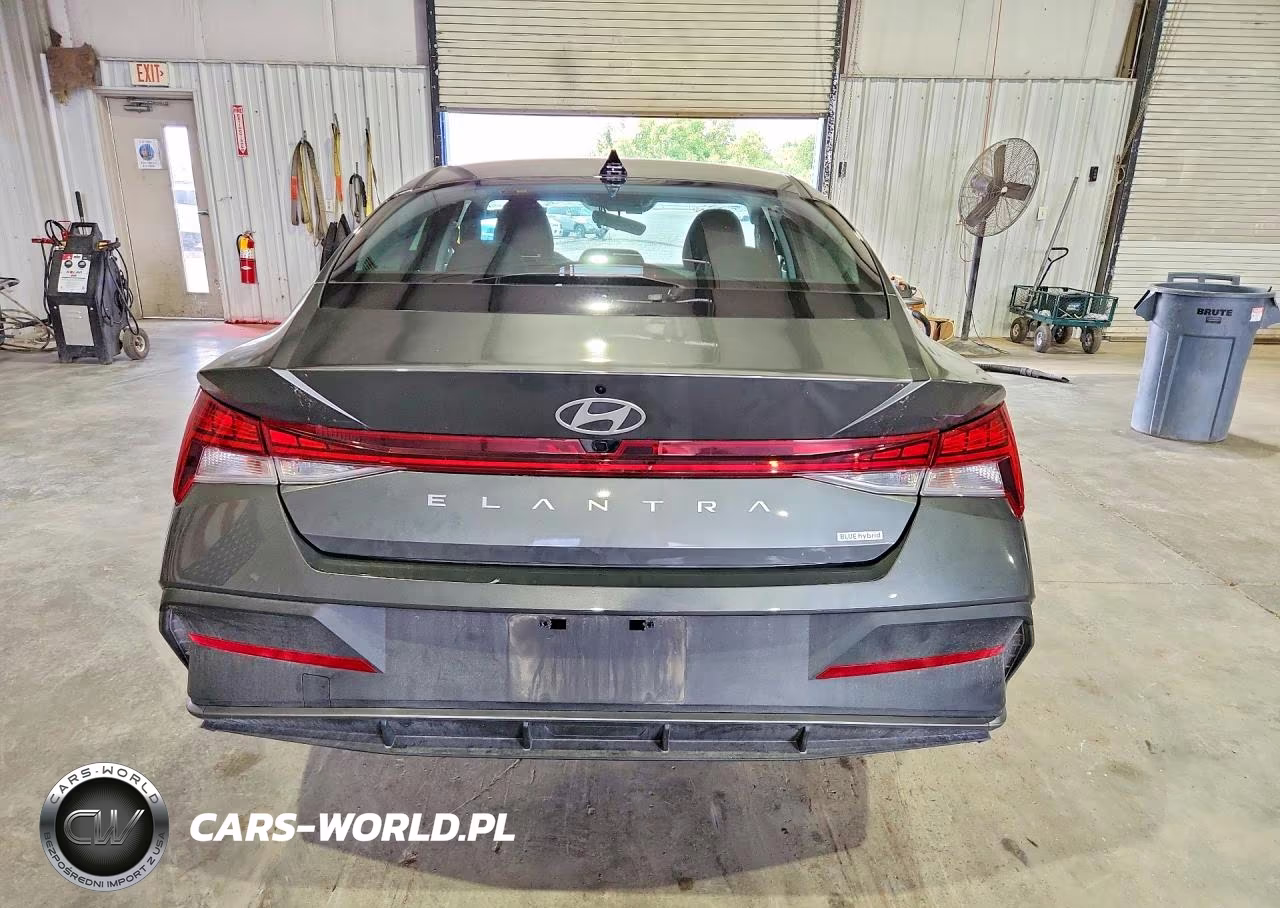 2026 Hyundai Elantra Hybrid Blue VIN:KMHLM4DJ8TU197651 - 6