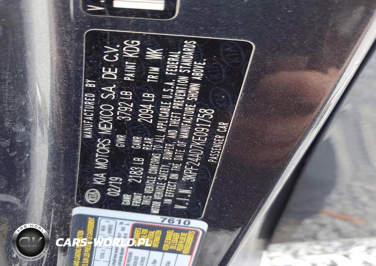 2019 Kia Forte Lxs VIN:3KPF24AD7KE091758 - 13