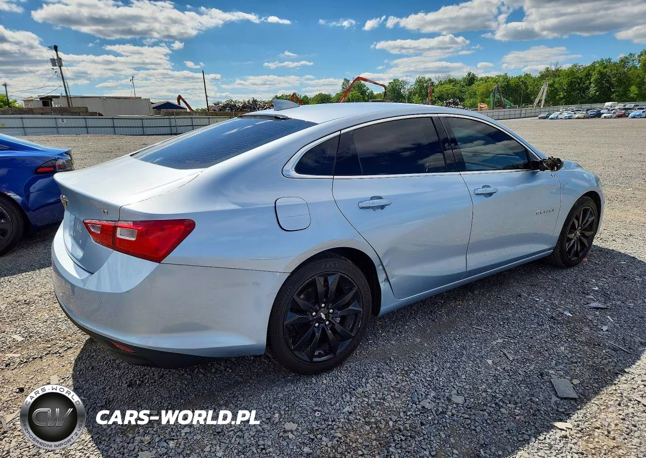 2017 Chevrolet Malibu Lt VIN:1G1ZE5ST4HF276387 - 3
