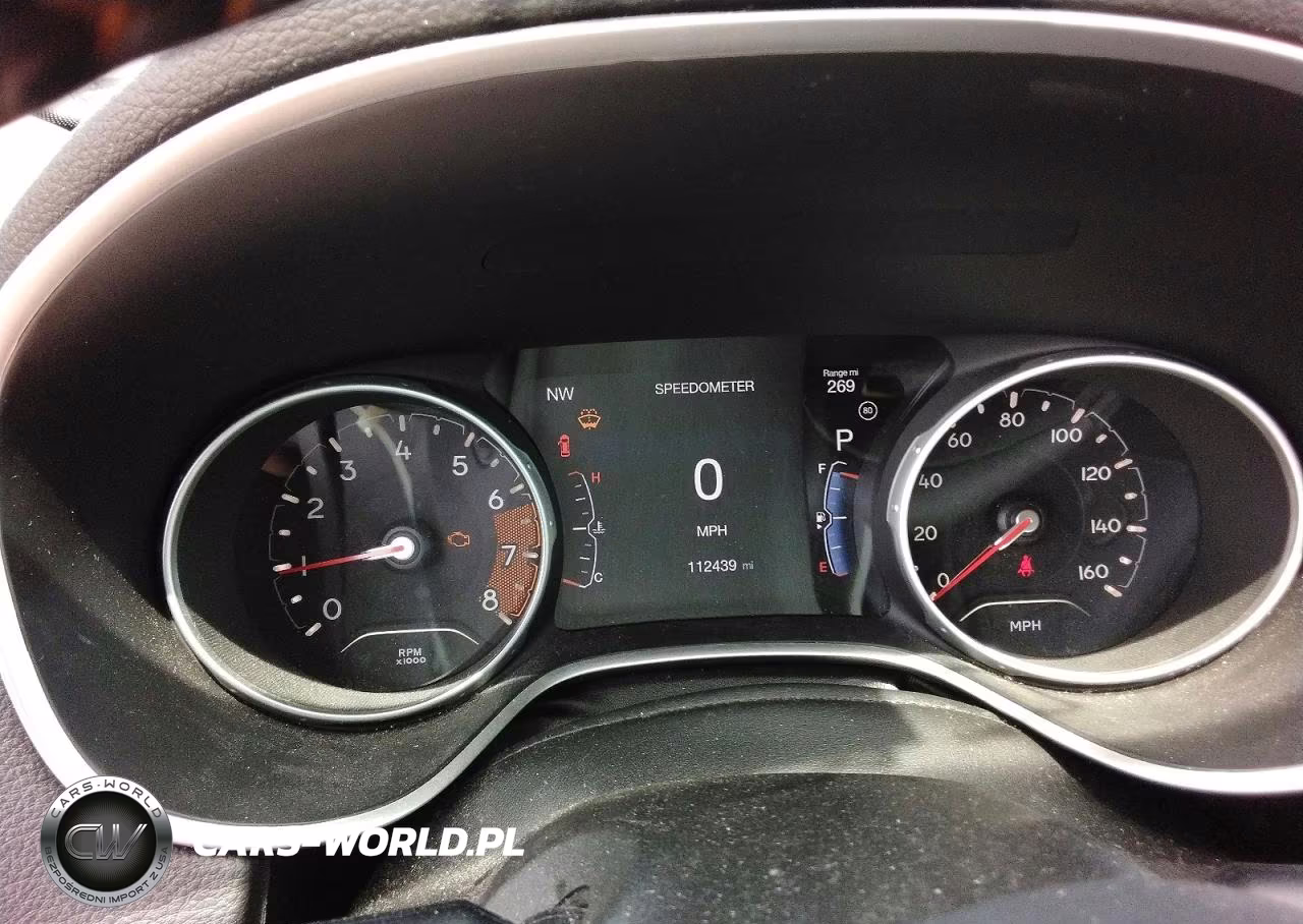 2018 Jeep Compass Limited VIN:3C4NJDCB3JT282646 - 9
