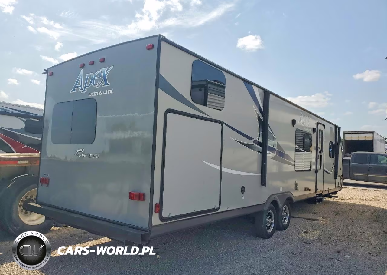 2018 Coach Travel Tra VIN:5ZT2CXVB1JF012691 - 4
