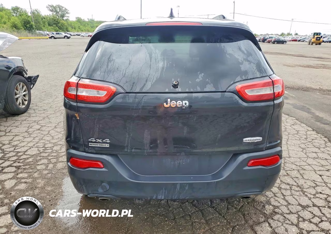2014 Jeep Cherokee Latitude VIN:1C4PJMCS6EW269821 - 6