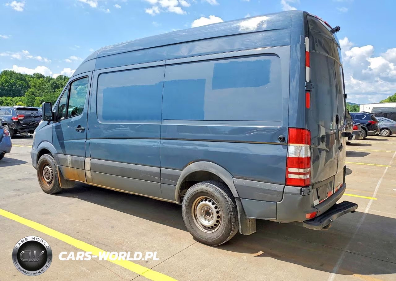 2018 Mercedes-Benz Sprinter 2500 VIN:WD3PE7CD2JP623436 - 2