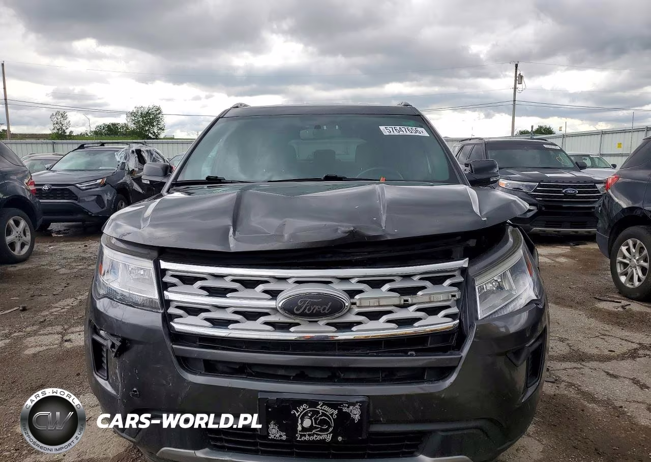 2019 Ford Explorer Xlt VIN:1FM5K8D86KGB25427 - 5