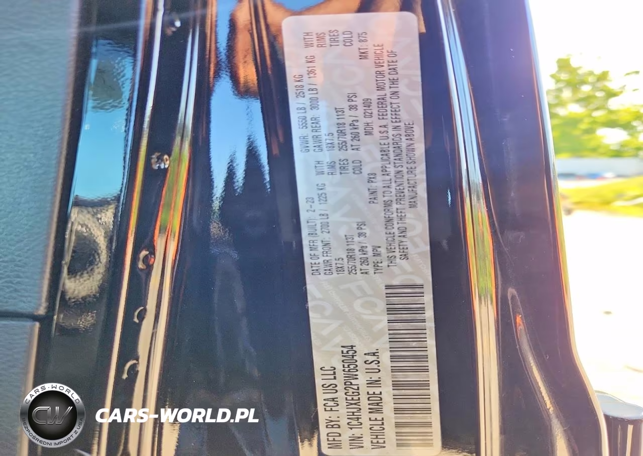 2023 Jeep Wrangler Sahara VIN:1C4HJXEG2PW650454 - 13