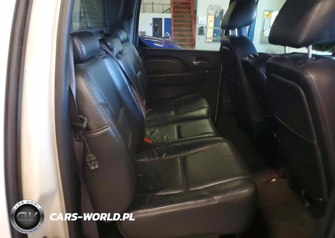 2011 Cadillac Escalade Ext Luxury VIN:3GYT4MEFXBG194230 - 10