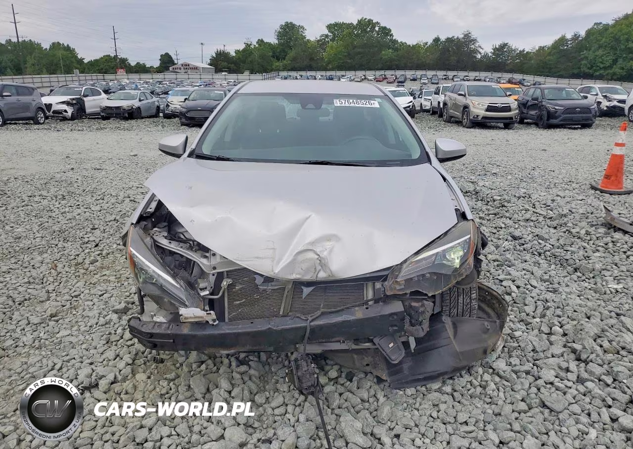 2018 Toyota Corolla Le VIN:2T1BURHE4JC115192 - 5