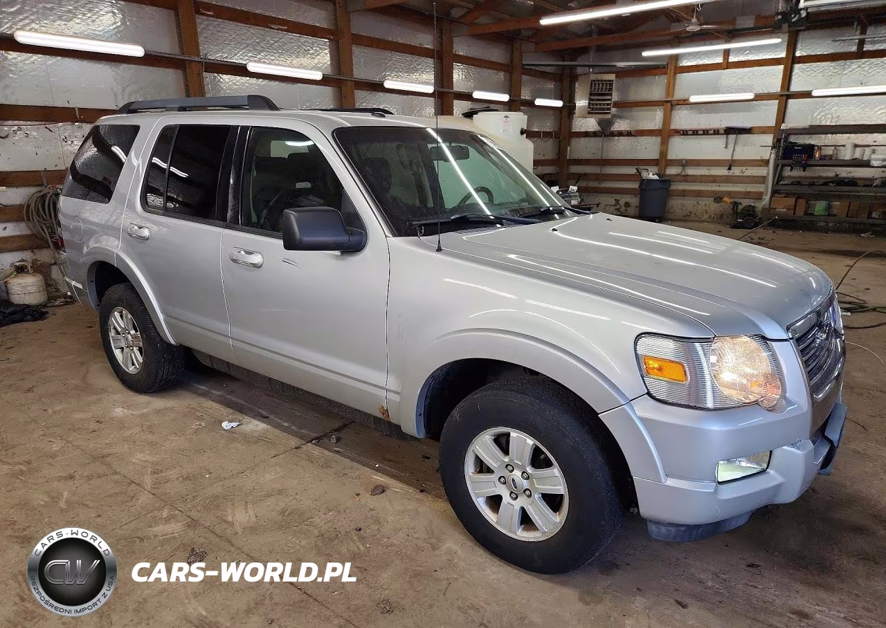 2010 Ford Explorer VIN:1FMEU7DEXAUA85900 - 4