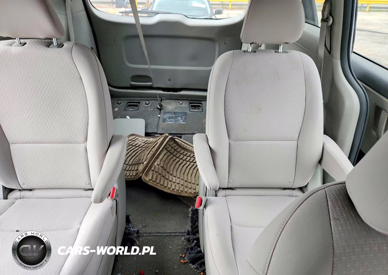 2017 Kia Sedona L VIN:KNDMA5C18H6279593 - 10