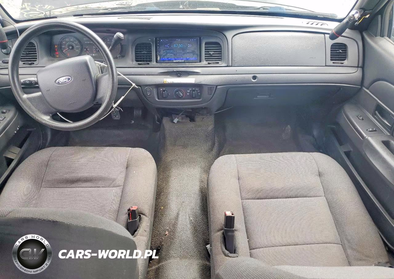 2007 Ford Crown Victoria Police Interceptor VIN:2FAHP71W07X125253 - 8