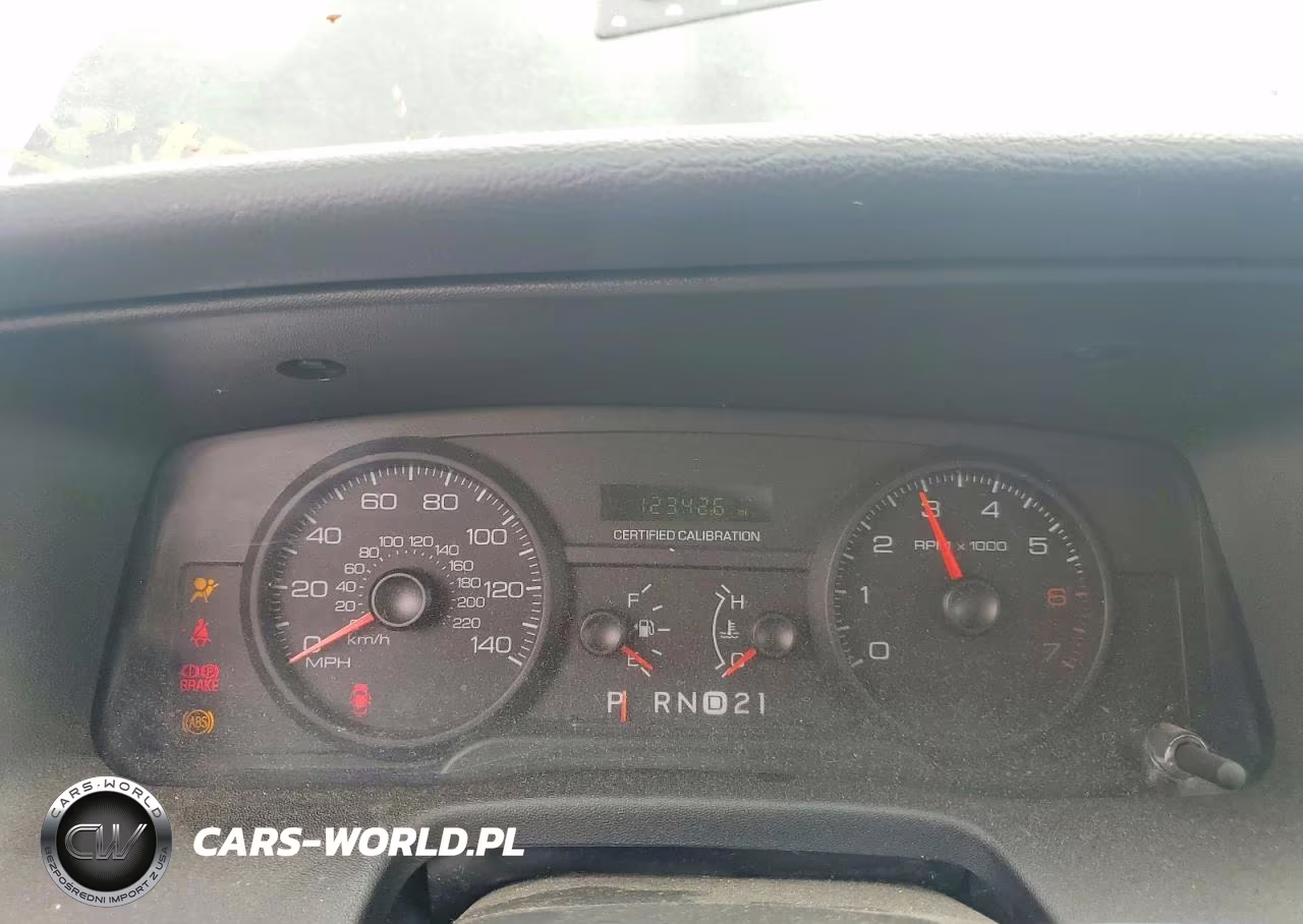 2007 Ford Crown Victoria Police Interceptor VIN:2FAHP71W07X125253 - 9