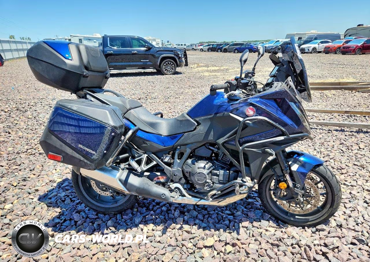 2025 Honda Nt1100 D – zdjęcie 1 z 10