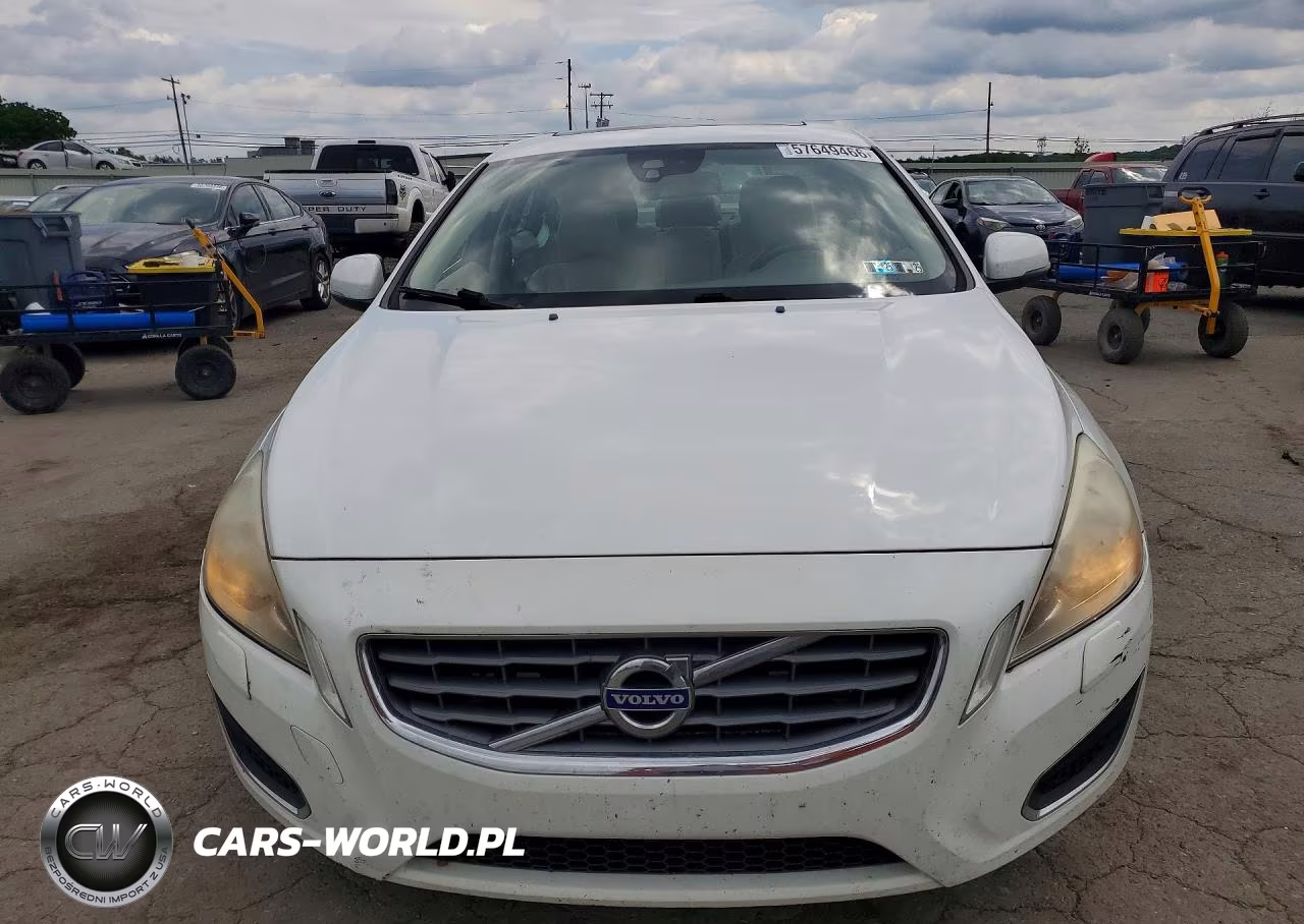 2012 Volvo S60 T5 VIN:YV1622FSXC2030067 - 5