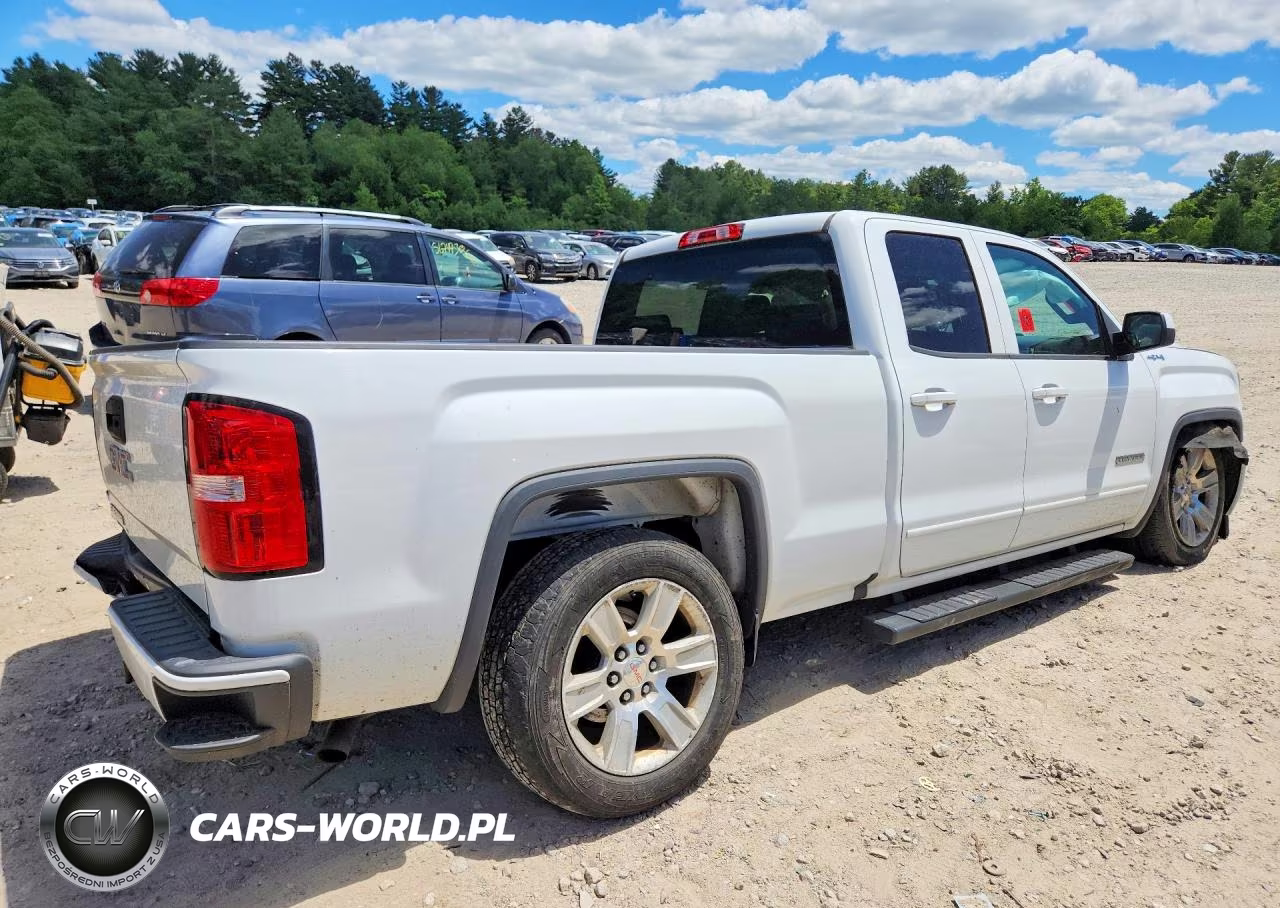 2018 GMC Sierra K1500 VIN:1GTV2LEC9JZ239953 - 3