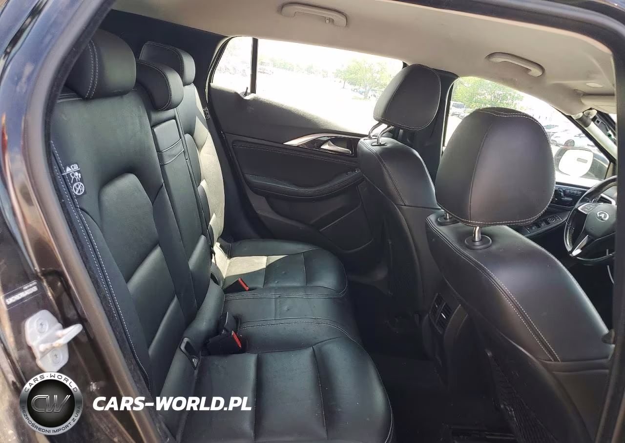 2018 Infiniti Qx30 Luxury VIN:SJKCH5CR9JA052426 - 10