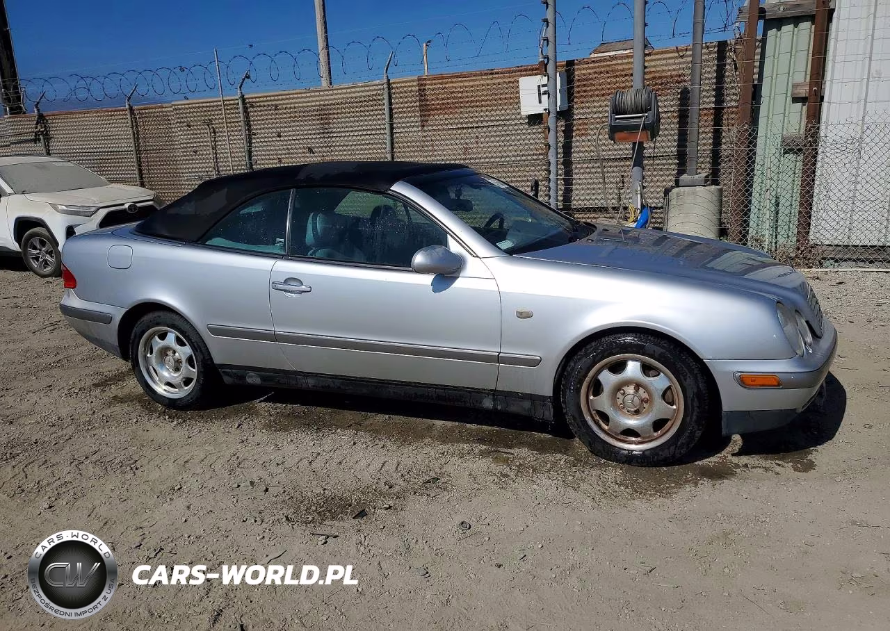 1999 Mercedes-Benz Clk 320 VIN:WDBLK65G2XT027059 - 4