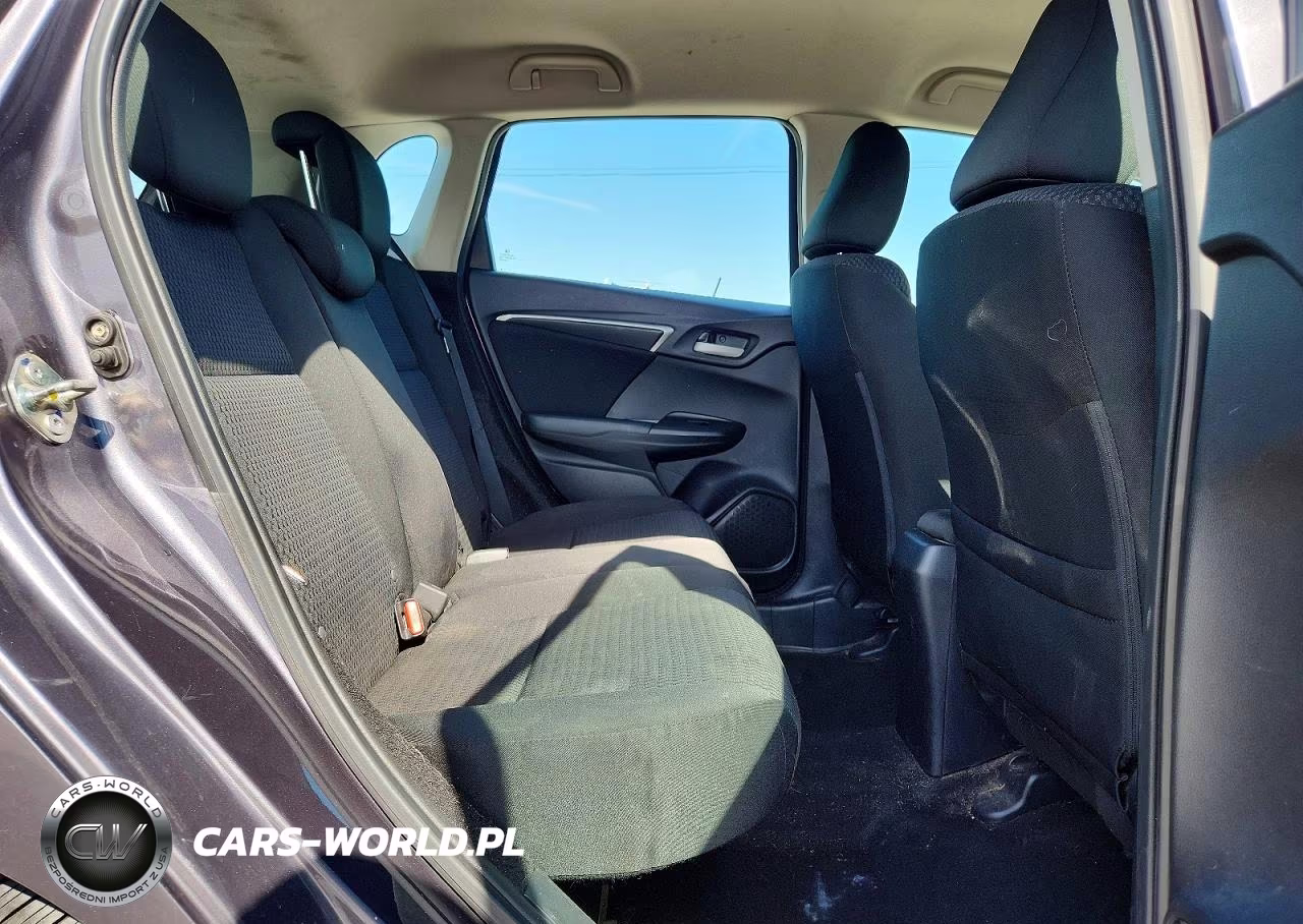 2020 Honda Fit Lx VIN:3HGGK5H47LM728382 - 10