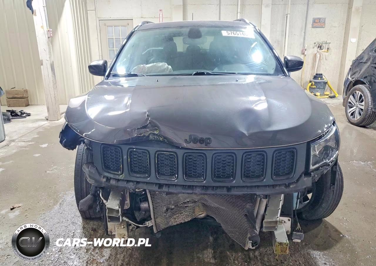 2020 Jeep Compass Latitude VIN:3C4NJCBB4LT122810 - 5