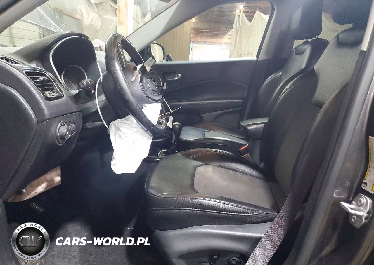 2020 Jeep Compass Latitude VIN:3C4NJCBB4LT122810 - 7