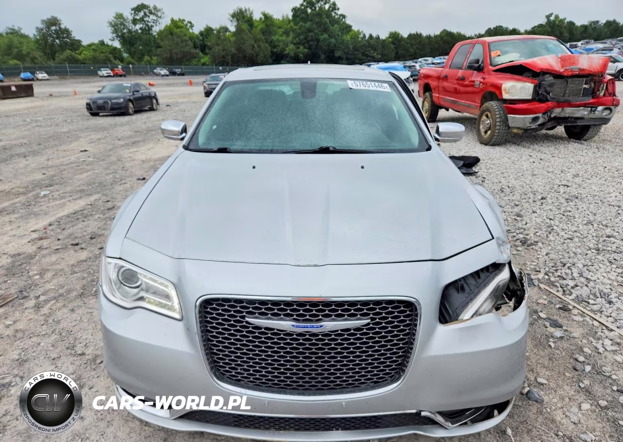 2020 Chrysler 300 Limited VIN:2C3CCAKGXLH142042 - 5