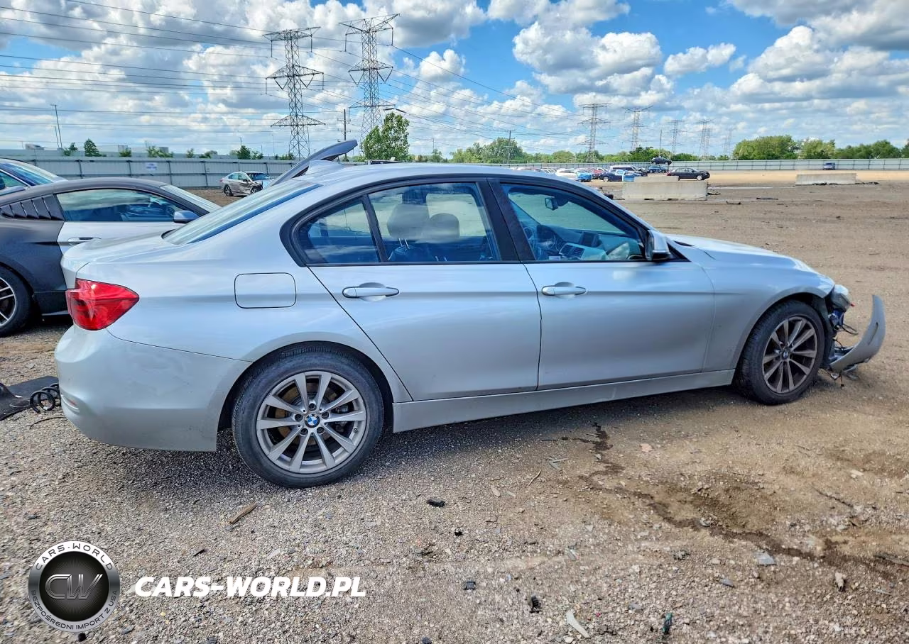 2016 BMW 320 Xi VIN:WBA8E5G50GNU22136 - 3