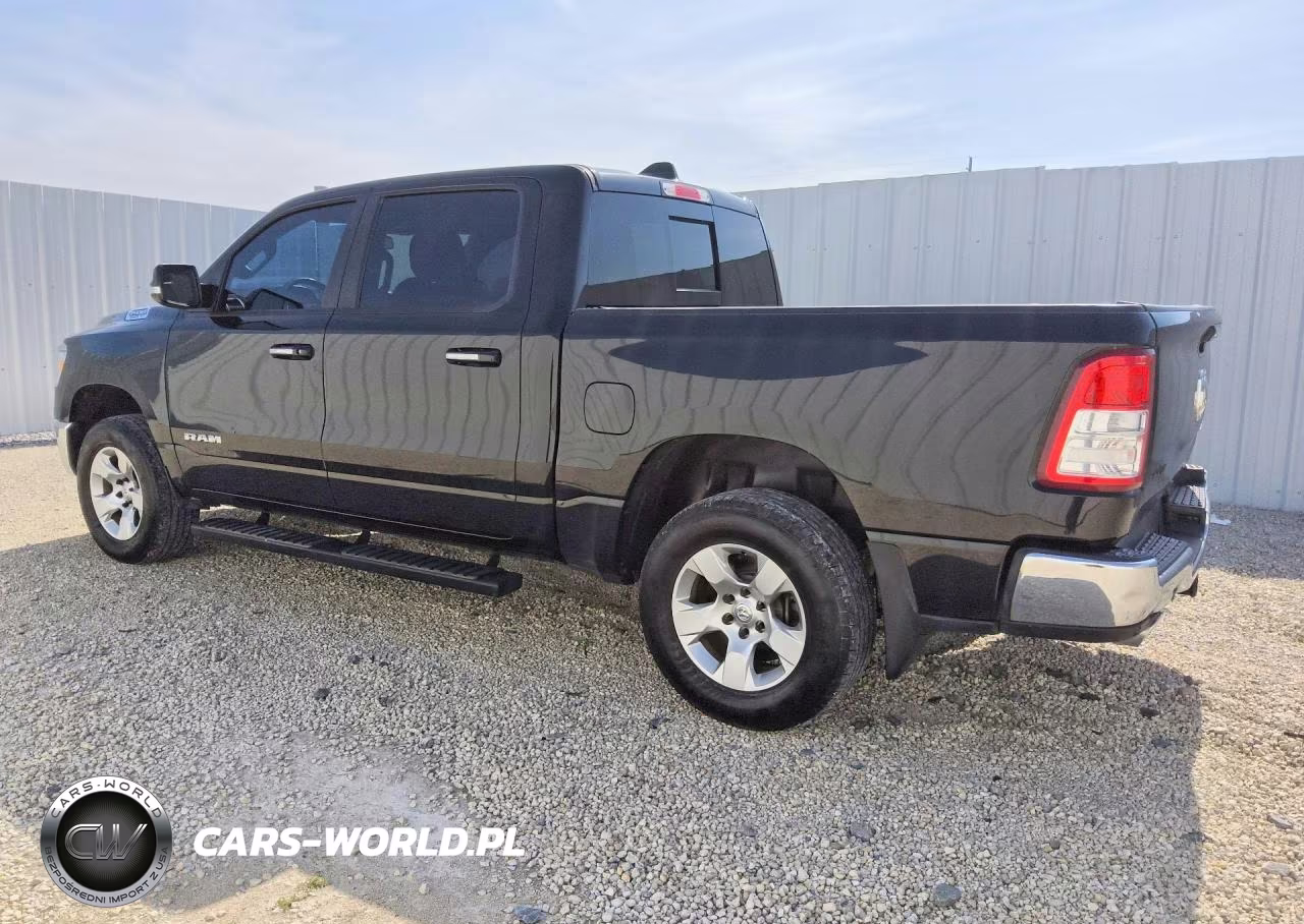 2019 Ram 1500 Big Horn VIN:1C6SRFFT4KN561639 - 2