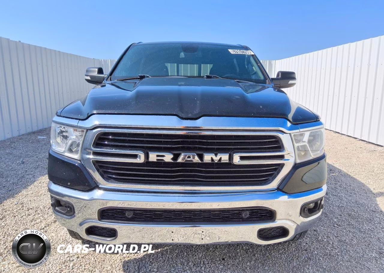 2019 Ram 1500 Big Horn VIN:1C6SRFFT4KN561639 - 5