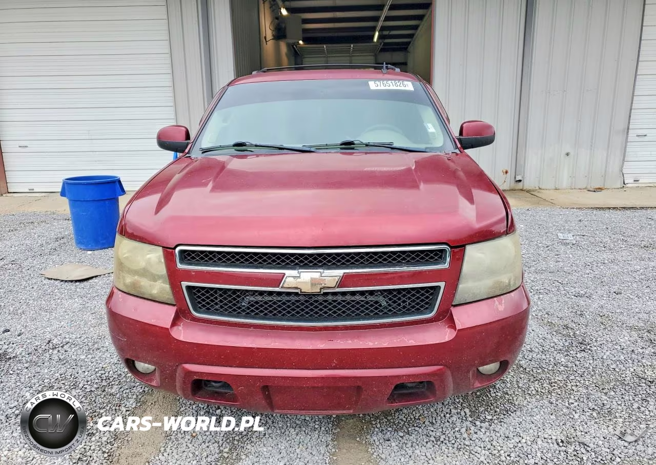 2011 Chevrolet Suburban K1500 Lt VIN:1GNSKJE3XBR111804 - 5