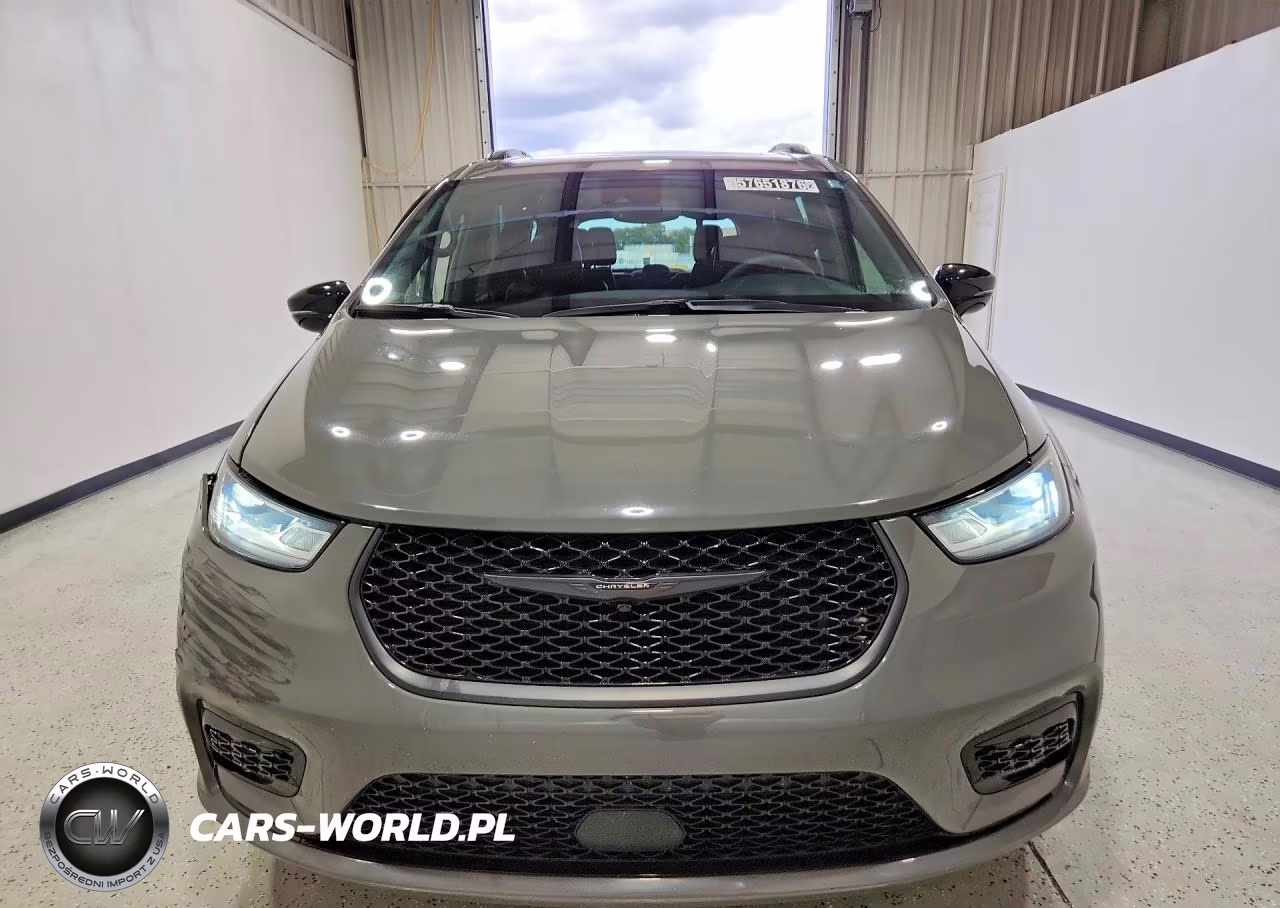 2025 Chrysler Pacifica Limited VIN:2C4RC1GG2SR535122 - 5