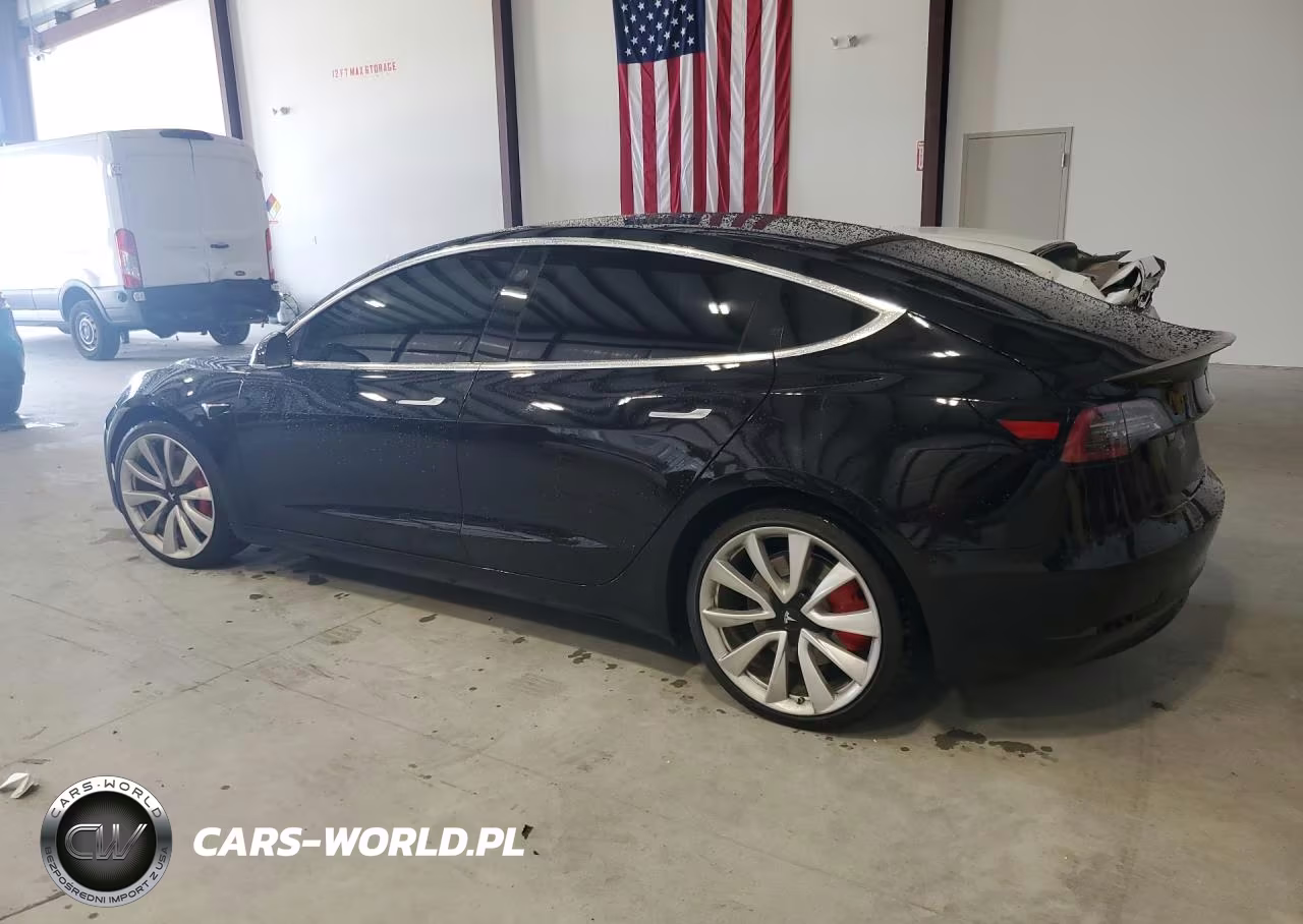 2018 Tesla Model 3 VIN:5YJ3E1EB8JF082674 - 2
