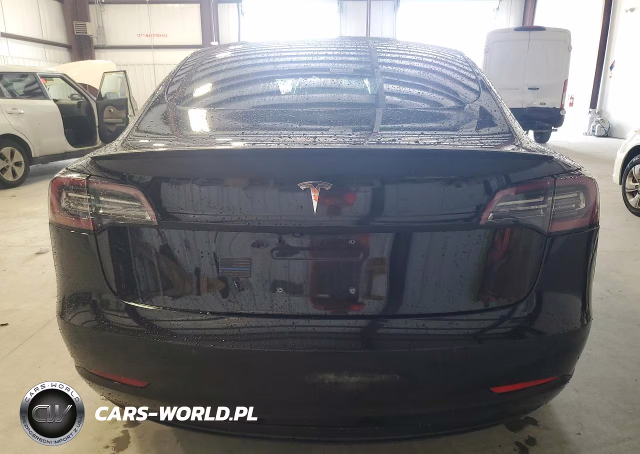 2018 Tesla Model 3 VIN:5YJ3E1EB8JF082674 - 6