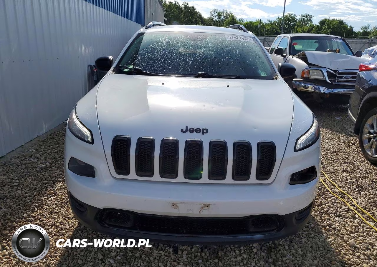 2016 Jeep Cherokee Sport VIN:1C4PJMABXGW368485 - 5