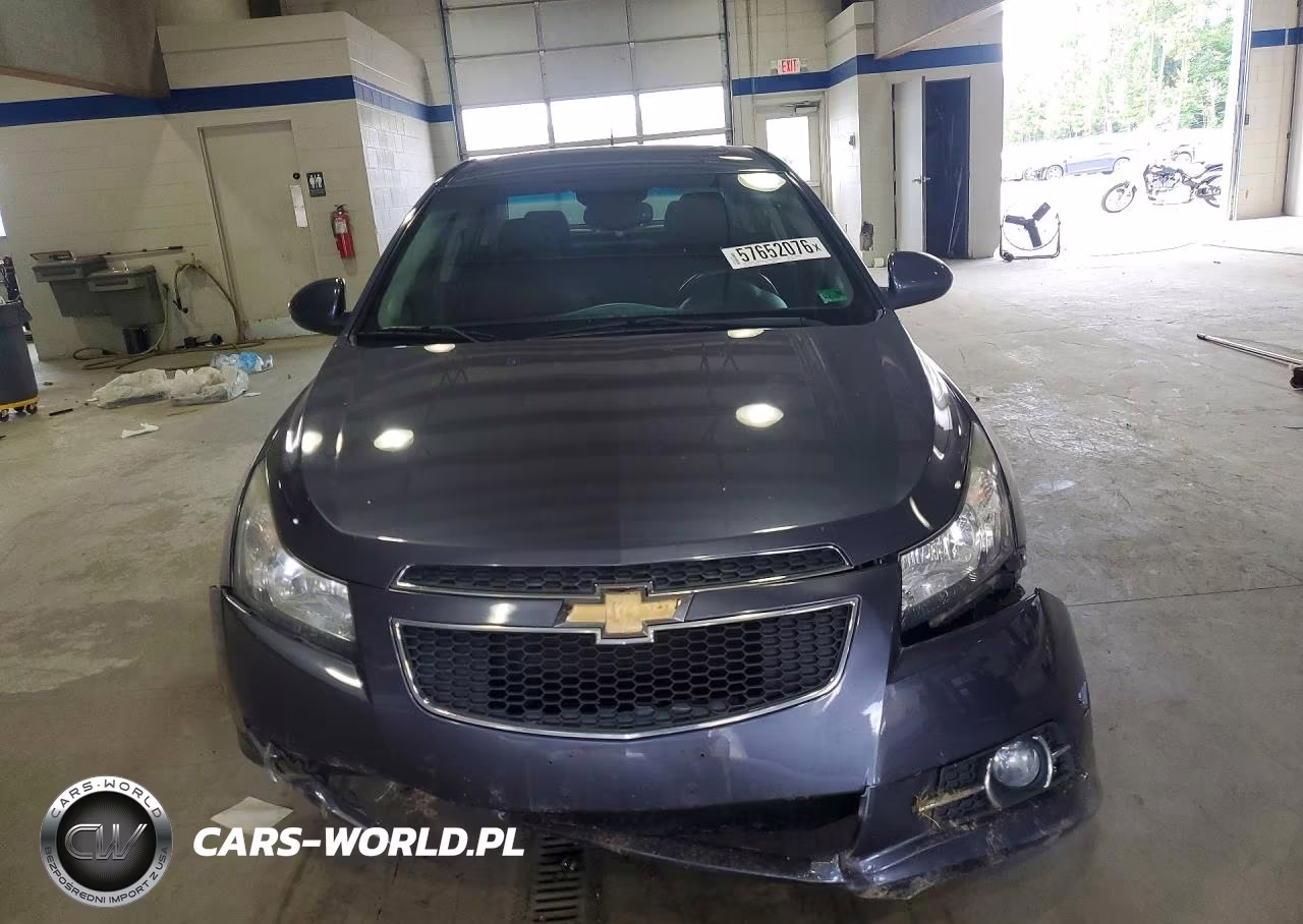 2014 Chevrolet Cruze Lt VIN:1G1PC5SB9E7465028 - 5